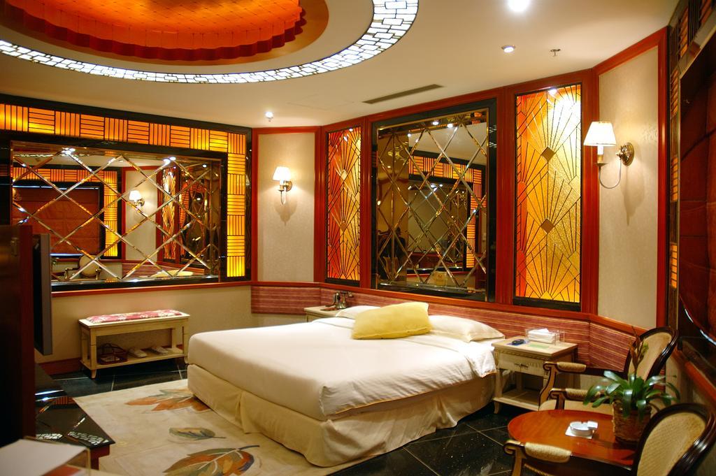 Manhattan Bund Business Hotel Шанхай Номер фото