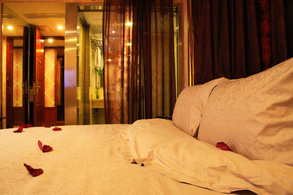 Manhattan Bund Business Hotel Шанхай Номер фото